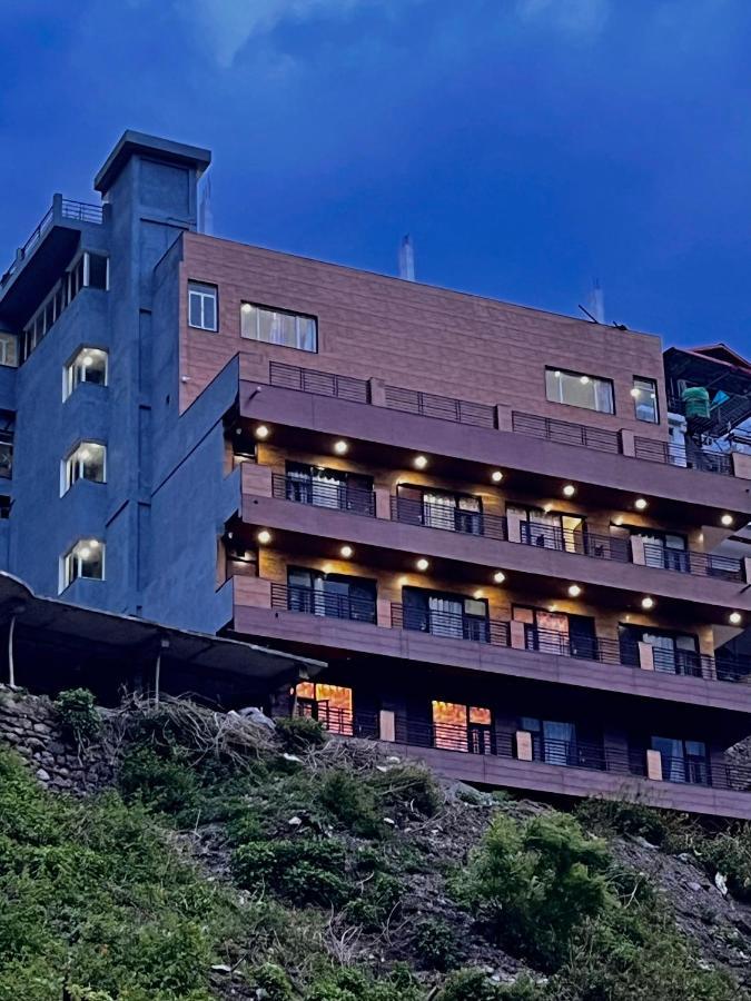 River Grand, 穆索里 外观 照片